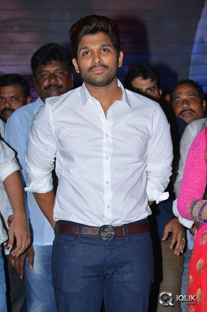Son-Of-Sathyamurthy-Movie-Success-Meet-at-Vizag